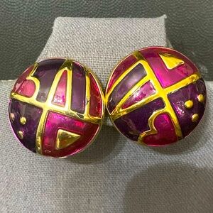 Vintage Textured Acrylic Large purple & Red X’s & O’s Button Clip-on earrings